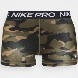 Nike Women's Pro Dri-FIT 3" Camo Shorts